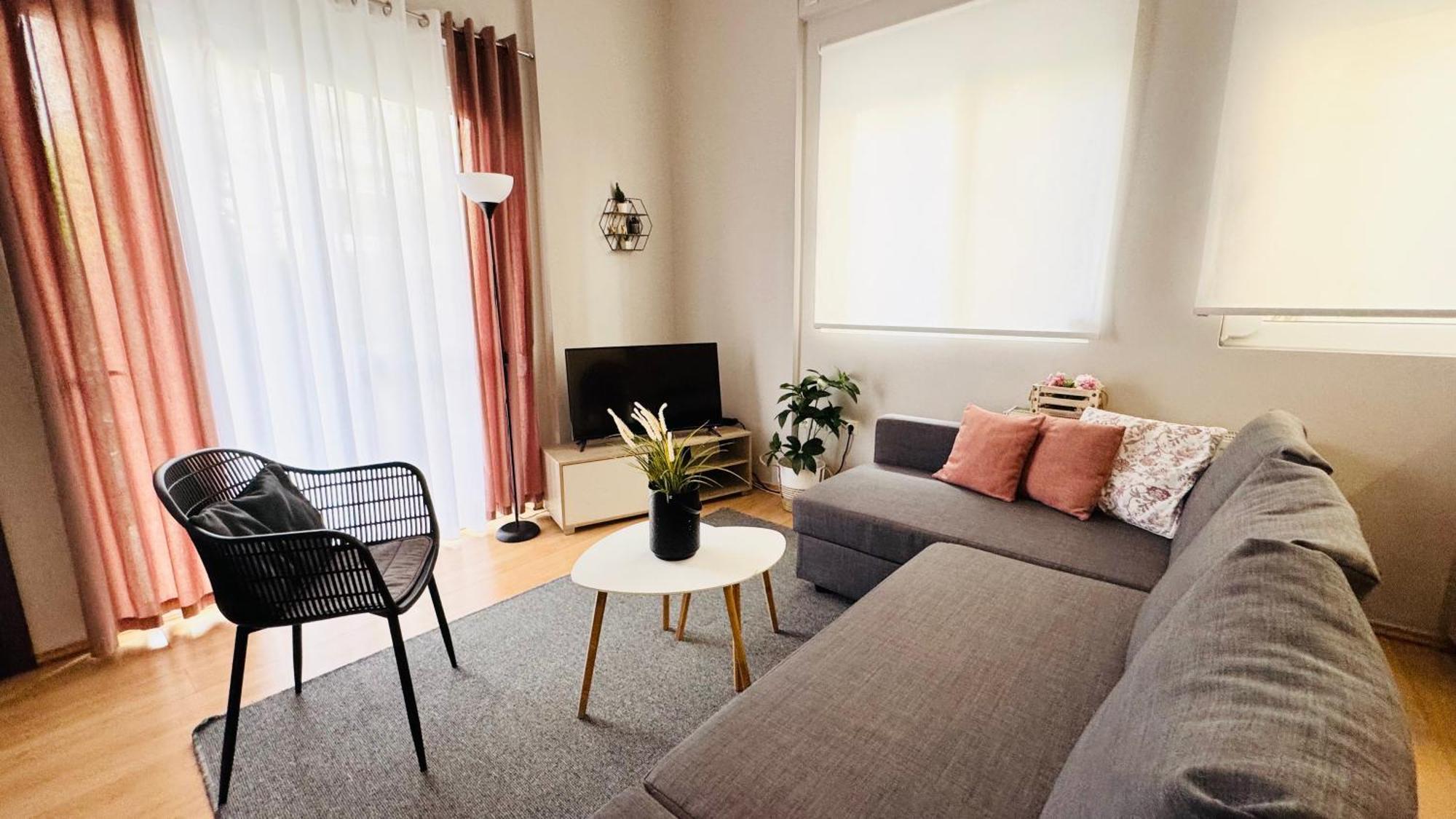 Elegant Glyfada Apartment-Private Garden-Near Metro Athènes Extérieur photo